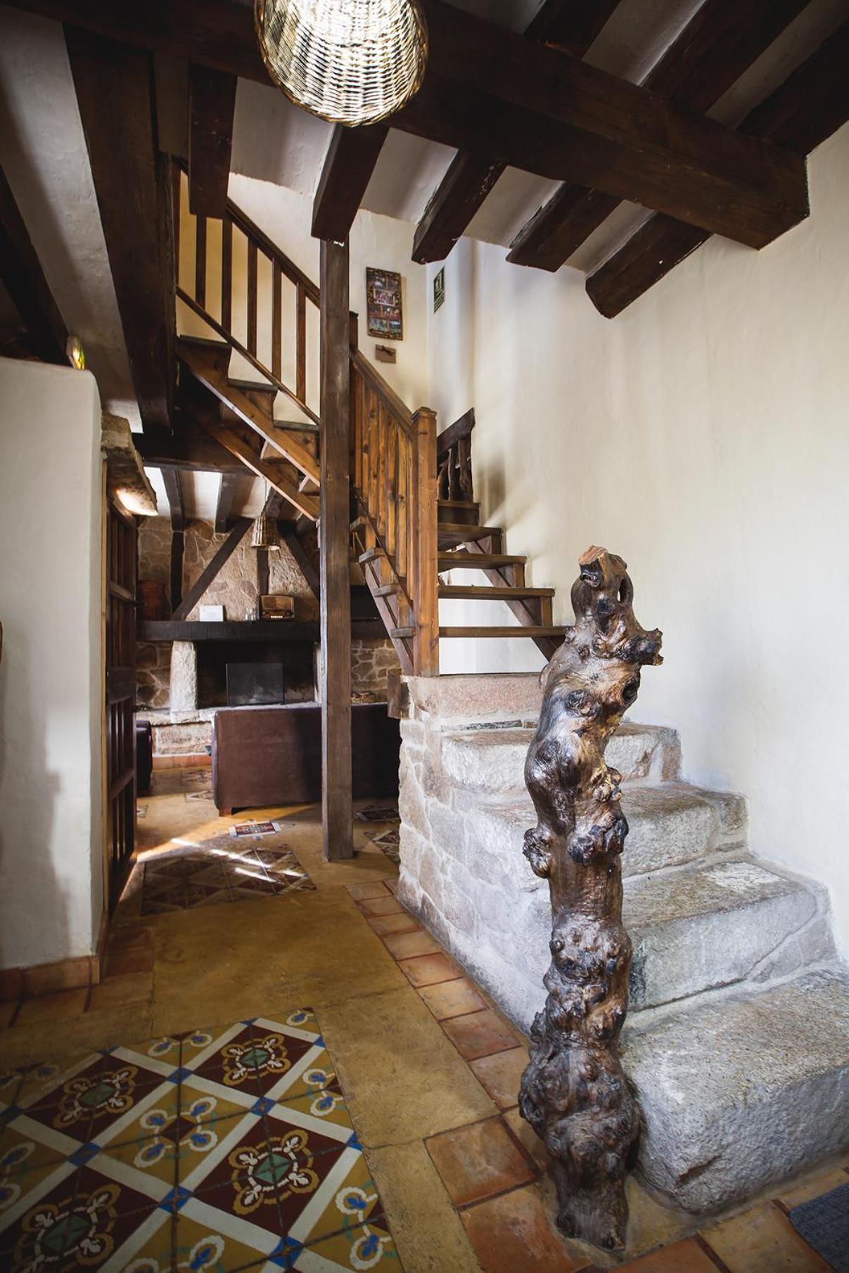 Orgullo Rural Hotel Bermellar Buitenkant foto