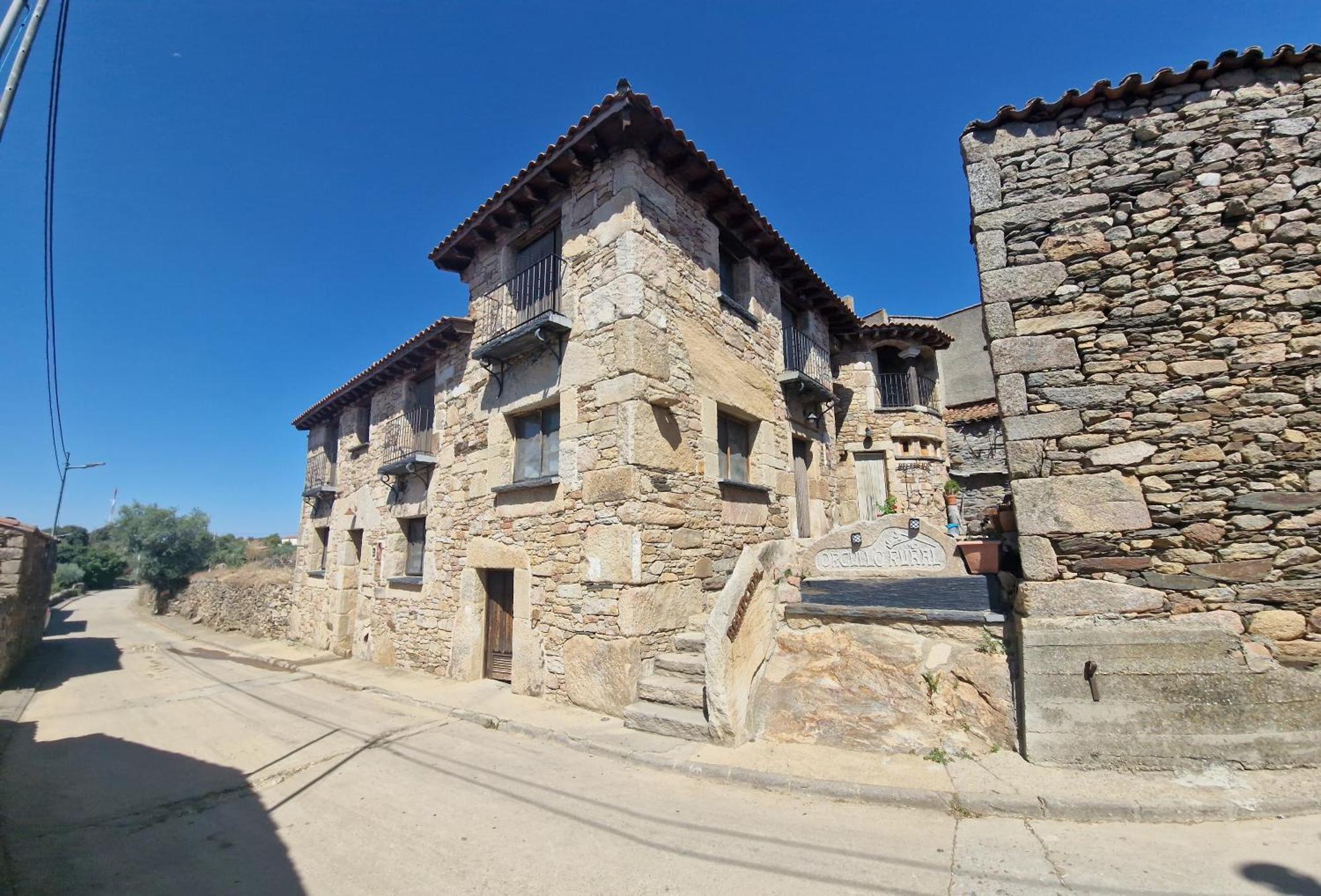 Orgullo Rural Hotel Bermellar Buitenkant foto